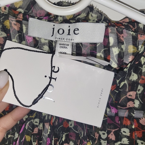 5. NWT JOIE EPWORTH LONG SLEEVE SILK TOP SIZE XXS - Picture 7 of 8